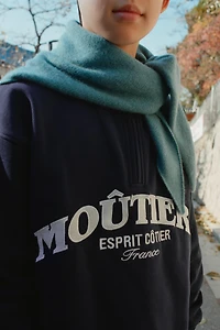 SWEAT À INSCRIPTION BRODÉE