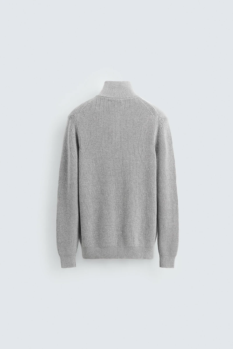 PULL EN MAILLE PERLÉE ZIPPÉ