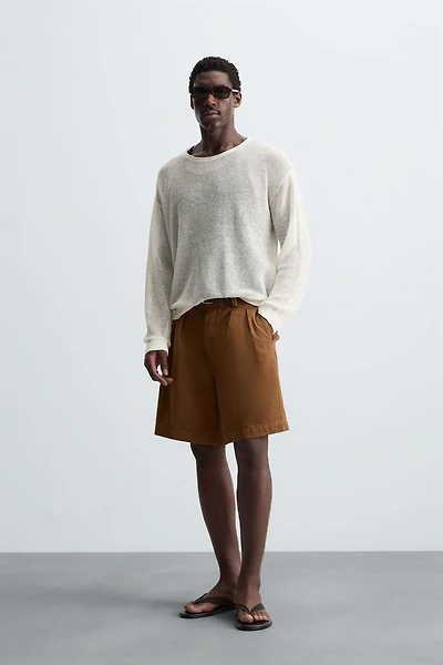 RELAXED FIT PLEATED BERMUDA SHORTS