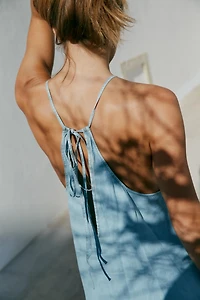 ROBE HALTER À FRONCES
