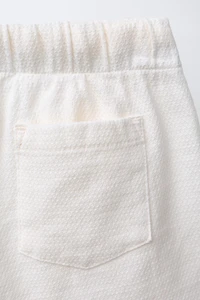 TEXTURED SHORTS