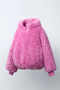 VESTE EFFET FOURRURE À CAPUCHE