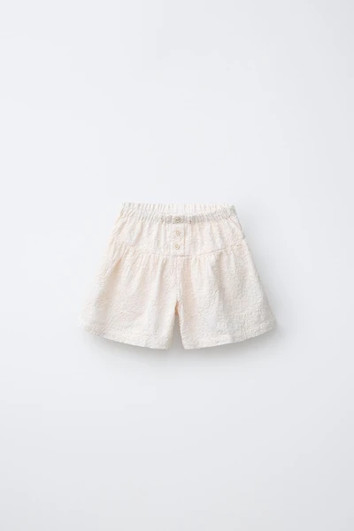 EMBROIDERED FLORAL SHORTS