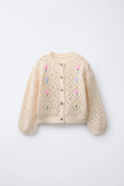 GILET EN MAILLE AJOURÉE FLEURS BRODÉES