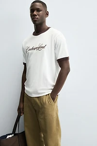CONTRAST TEXT RIB T-SHIRT