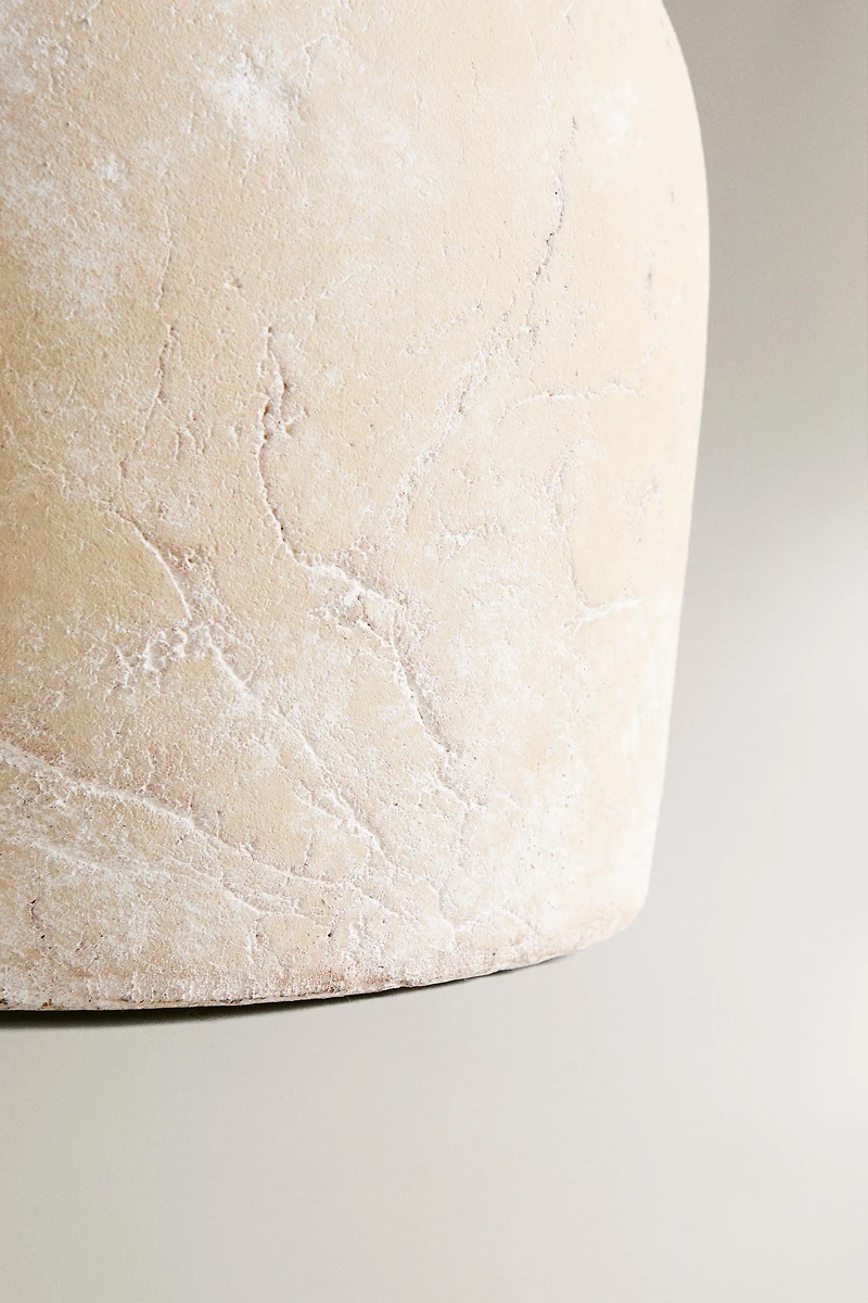 CERAMIC VASE