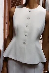 GILET PÉPLUM