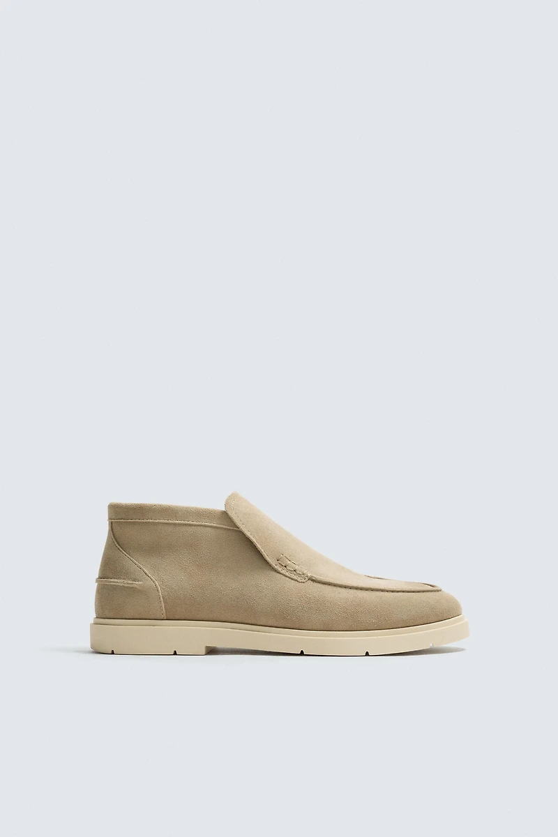 CASUAL LEATHER BOOTS