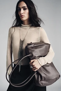 MAXI LEATHER BOWLING BAG