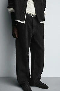 RELAXED FIT JEANS TEXTURE