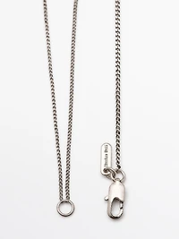 Contrast ceramic necklace