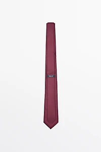 100% silk textured tie