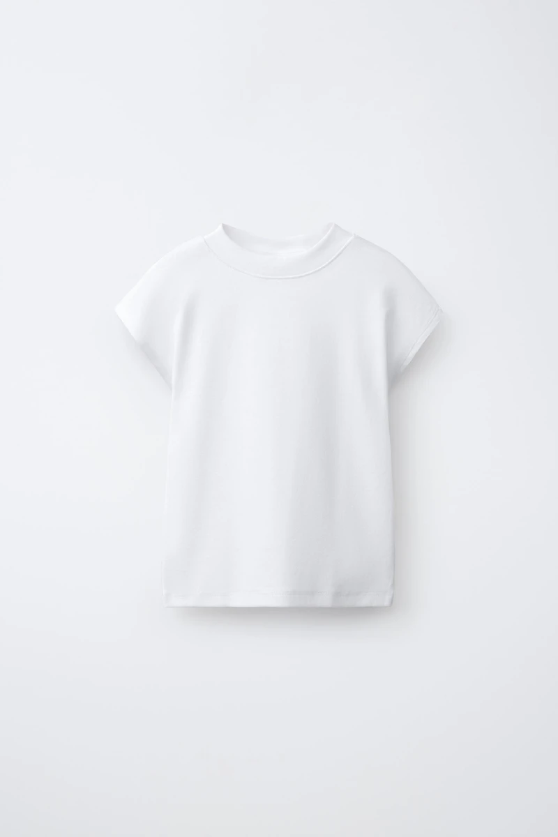LOT DE TROIS HAUTS UNIS