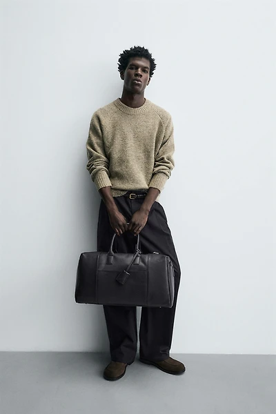 LEATHER TRAVEL BAG