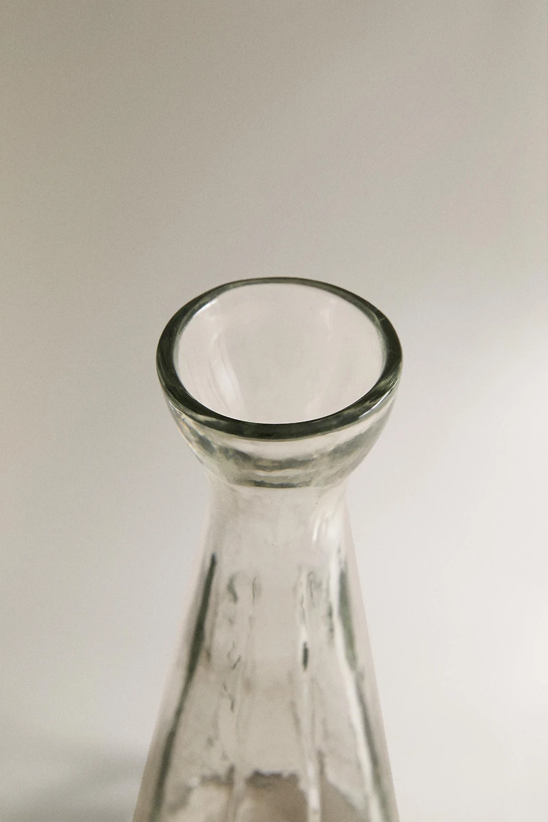 NARROW FACETED GLASS VASE
