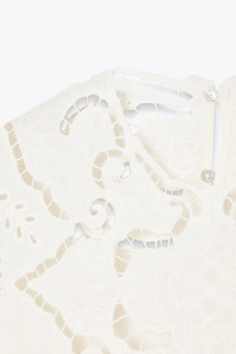 ZW COLLECTION EYELET EMBROIDERED BLOUSE