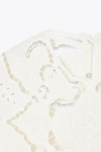 ZW COLLECTION EYELET EMBROIDERED BLOUSE