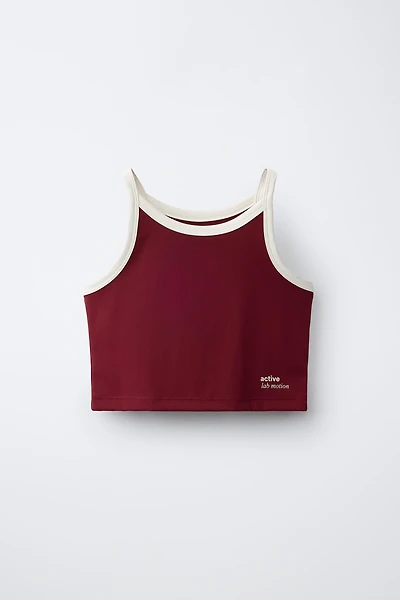 CONTRAST TRIM SPORTY TOP