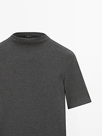 Short sleeve cotton blend T-shirt