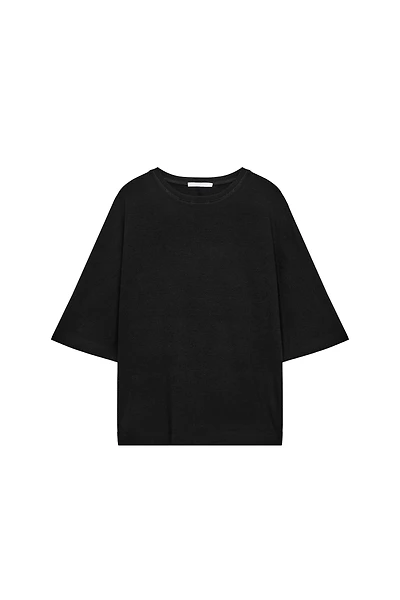 FLOWY OVERSIZED T-SHIRT