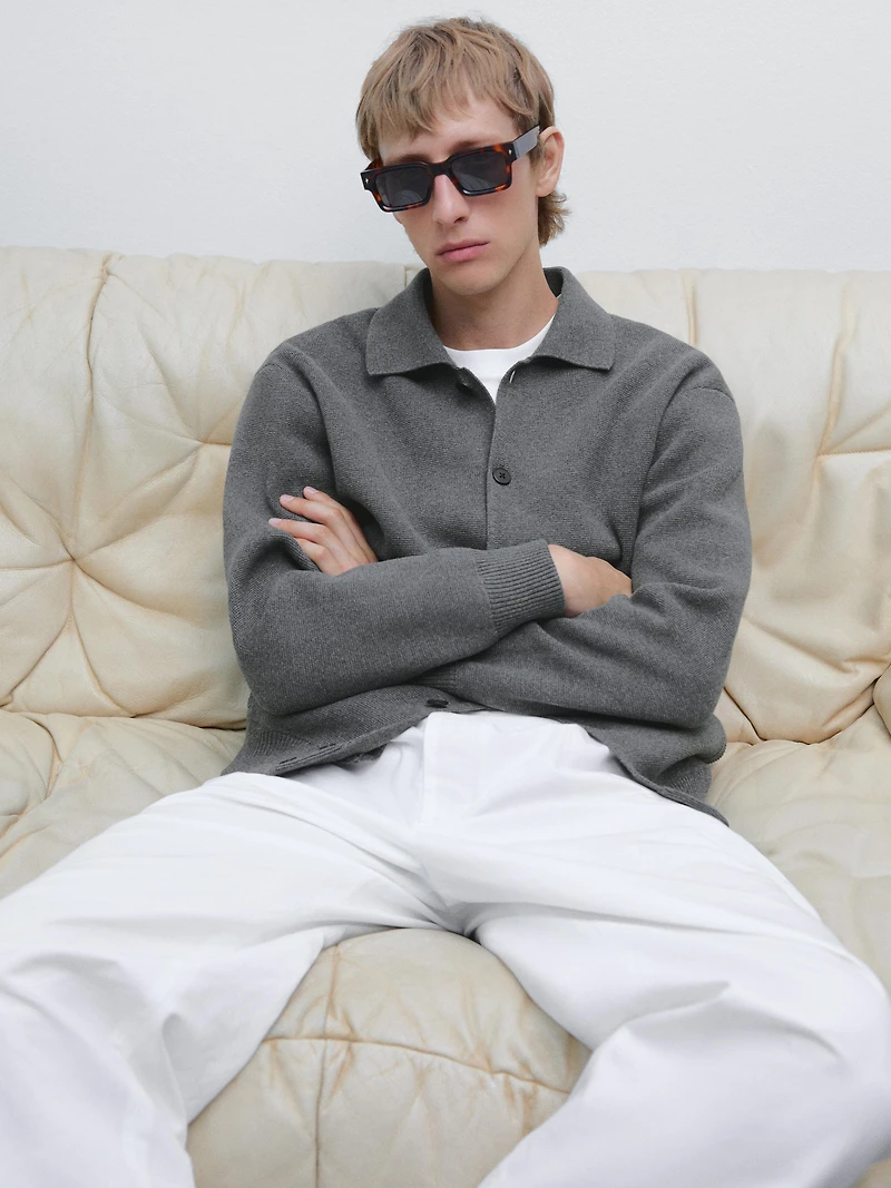 Cotton knit cardigan with buttons