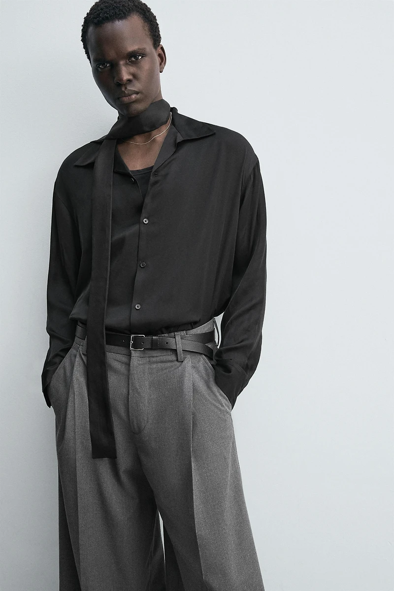PANTALON COUPE LARGE PLIS