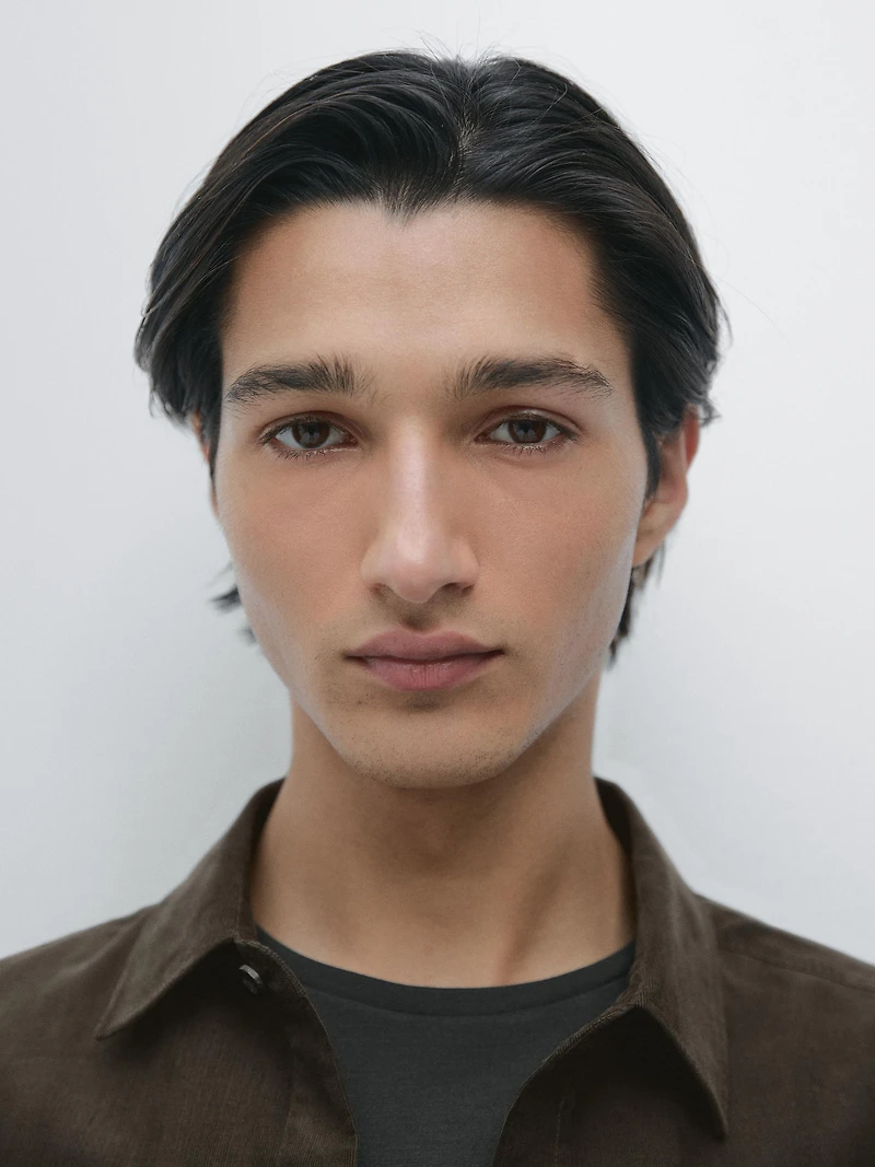 Relaxed fit needlecord shirt with contrast pockets