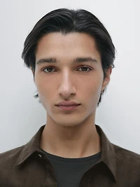 Relaxed fit needlecord shirt with contrast pockets