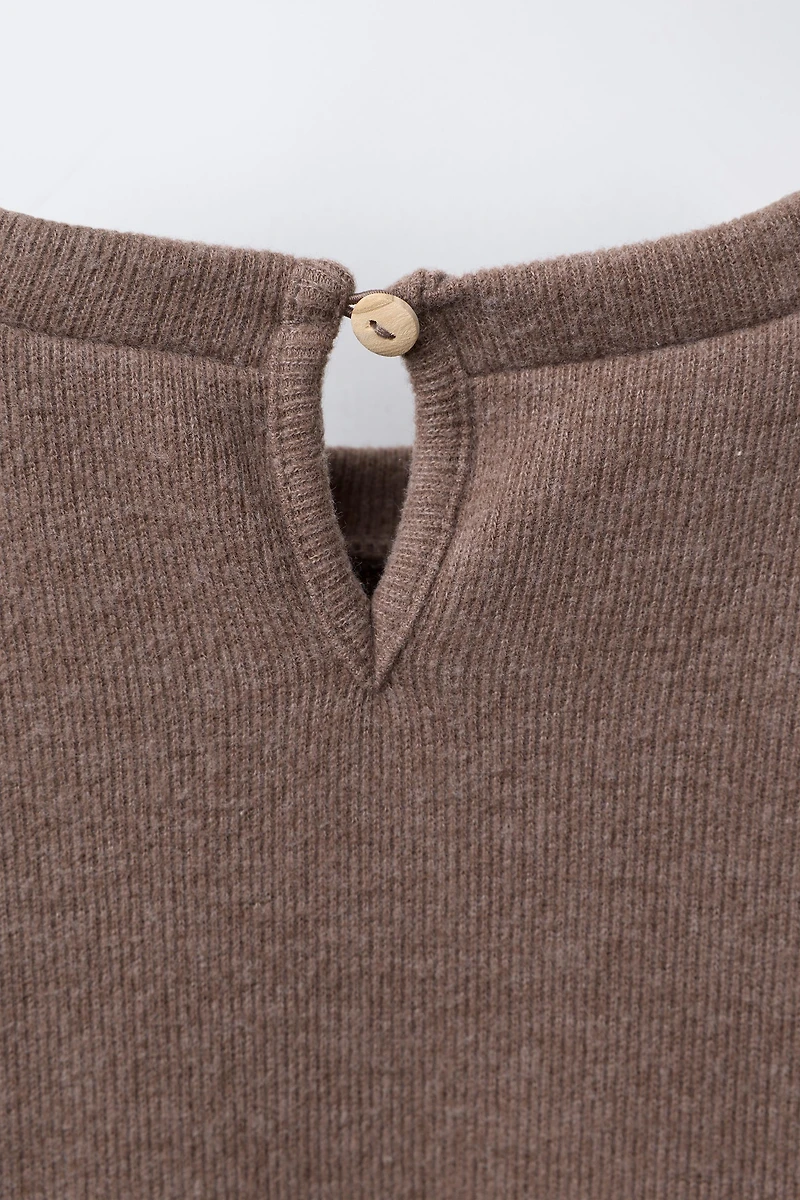 SOFT TOUCH FLARE T-SHIRT AND LEGGINGS SET