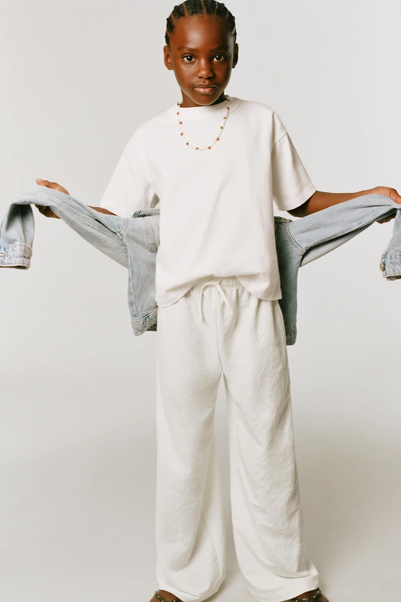 FLOWY WIDE LEG PANTS