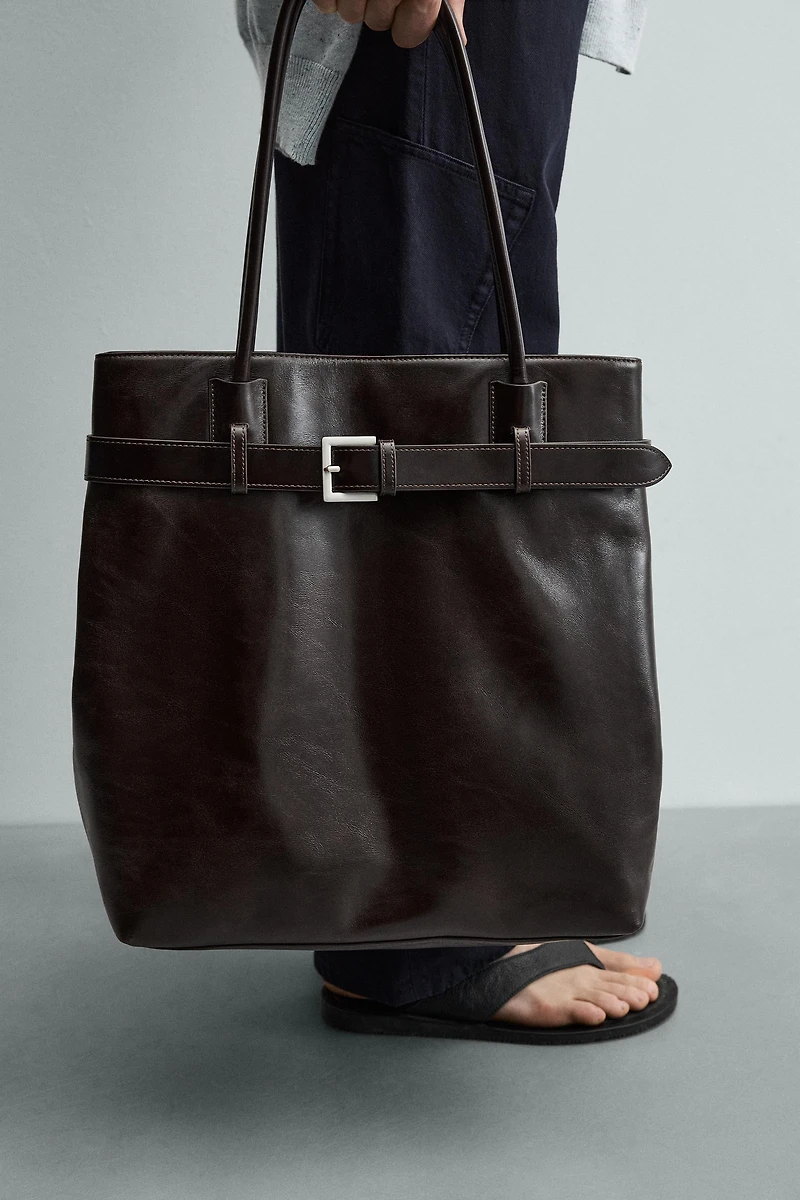 SAC SHOPPER EN CUIR AVEC CEINTURE