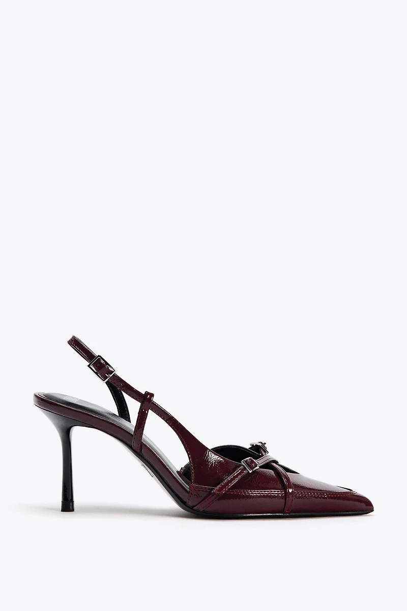BUCKLED STRAP HEELED SHOES