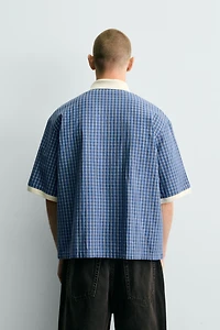 PRINTED TEXT CROPPED POLO SHIRT