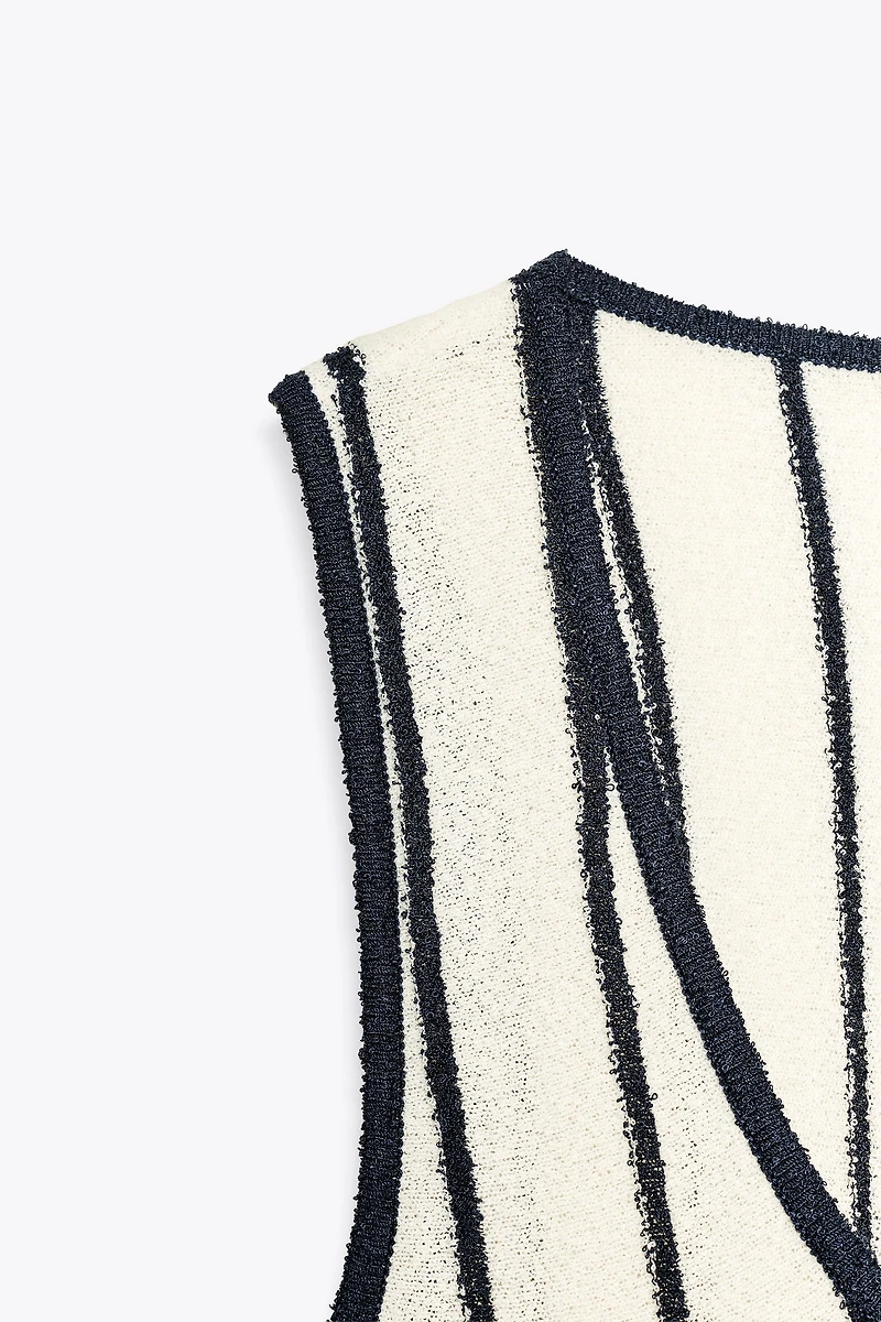 ROBE EN MAILLE COUPÉE MIDI