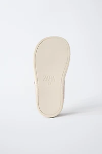 BAREFOOT SNEAKERS
