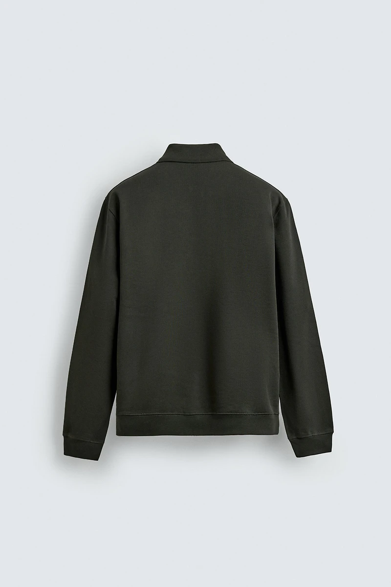 REGULAR FIT TEXTURED POLO SHIRT