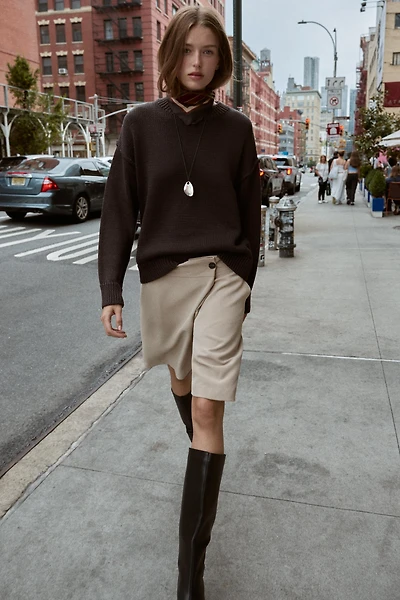 CROSSOVER SHORTS