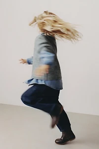 EMBROIDERED KNIT SWEATER