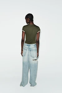 CONTRAST PIPING T-SHIRT