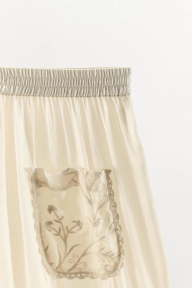 COMBINATION LACE FLORAL EMBROIDERED PANTS