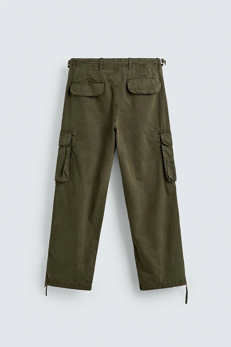 RELAXED FIT CARGO PANTS