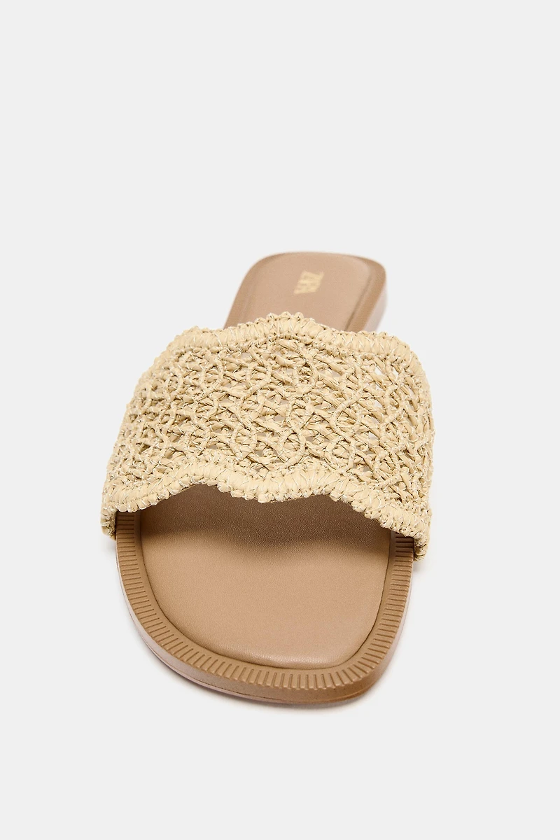 CUT-OUT SLIDE SANDALS