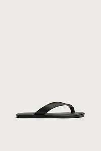LEATHER STRAP SANDALS