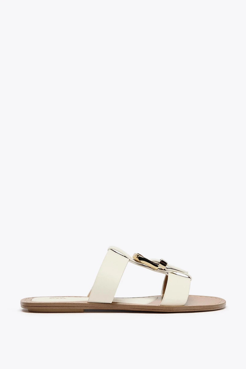DOUBLE STRAP BUCKLE FLAT SANDALS