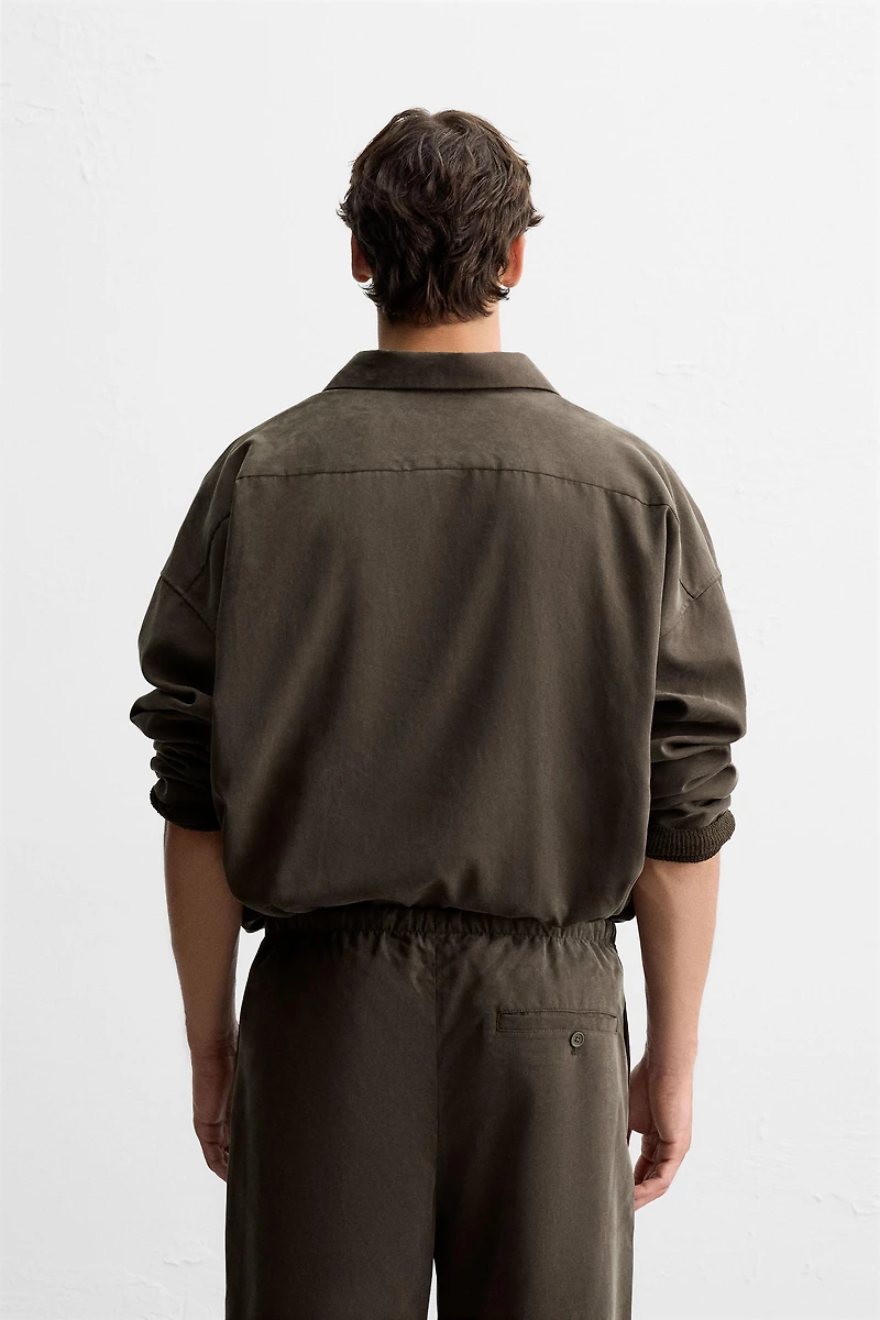 OVERSIZED FIT SHIRT