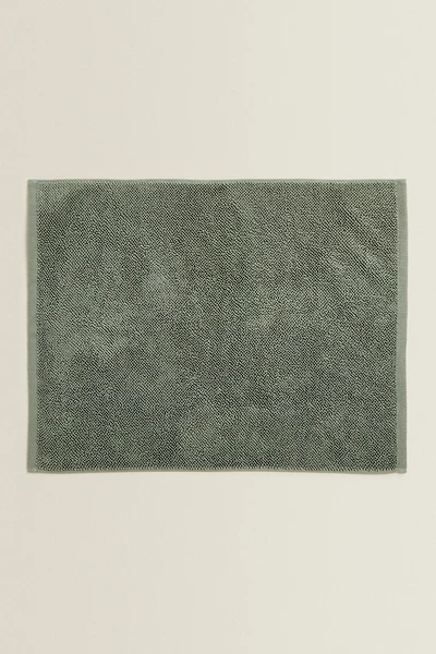 PLAIN NON-SLIP BATH MAT