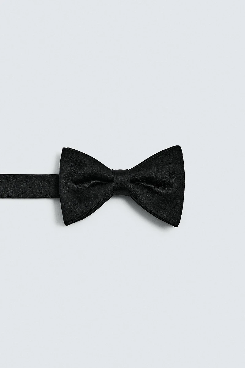 BASIC SILK BOW TIE