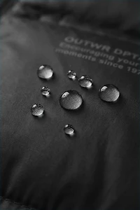 LIGHTWEIGHT WATER REPELLENT JACKET