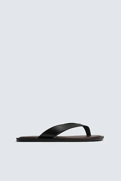 SANDALES À BRIDES