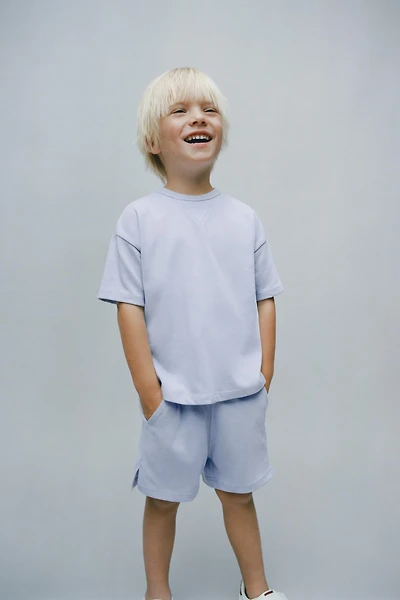 ENSEMBLE DE JOGGING T-SHIRT ET BERMUDA UNI